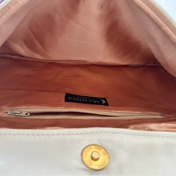 Vintage leather Moon Bag by Patricia Smith in 1987 - Picture 11 of 14